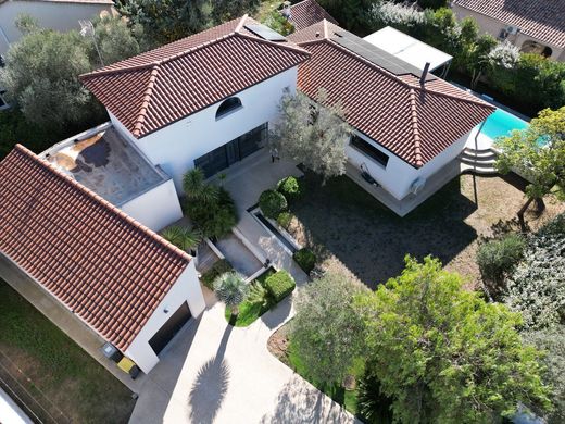 ‏וילה ב  Balaruc-les-Bains, Hérault