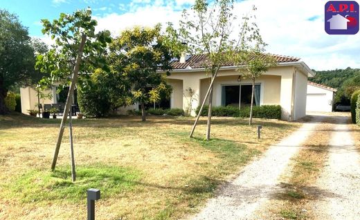 Βίλα σε Calmont, Upper Garonne