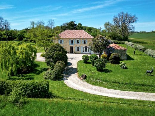 ﻓﻴﻼ ﻓﻲ Vic-Fezensac, Gers