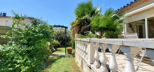 빌라 / Vallon-Pont-d'Arc, Ardèche