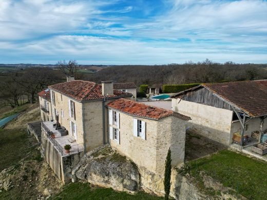 Villa in Castéra-Verduzan, Gers