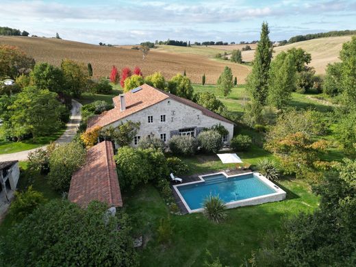 Villa a Saint-Mézard, Gers