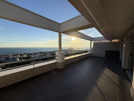 Apartment / Etagenwohnung in Sète, Hérault