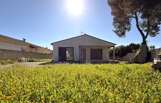 Villa in Balaruc-les-Bains, Hérault