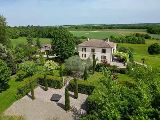 Villa La Romieu, Gers
