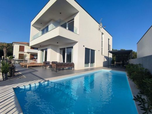 Villa in Šmrika, Primorsko-Goranska