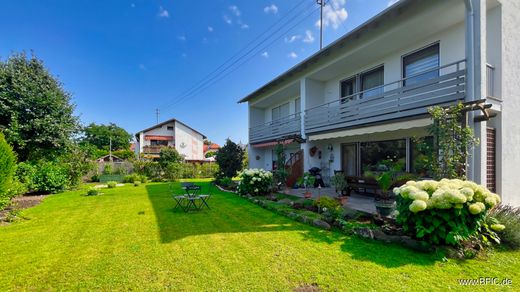 Luxe woning in Gernlinden, Upper Bavaria