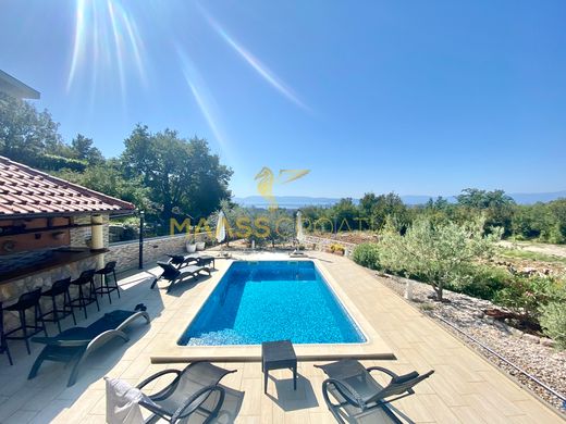 Luxe woning in Omišalj, Primorsko-Goranska