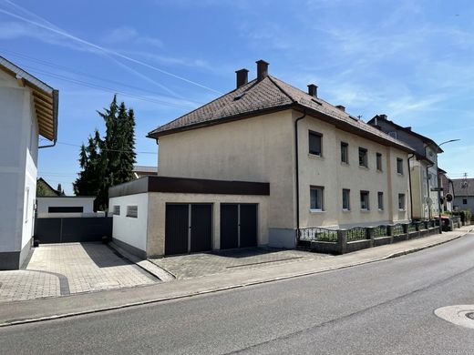 Vöcklabruck, Politischer Bezirk Vöcklabruckの高級住宅