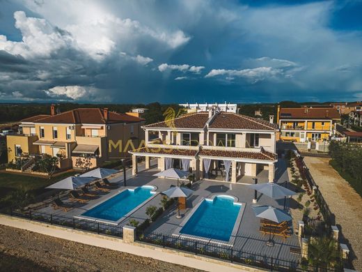Luxe woning in Umag, Grad Umag