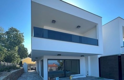 Luxe woning in Njivice, Omišalj