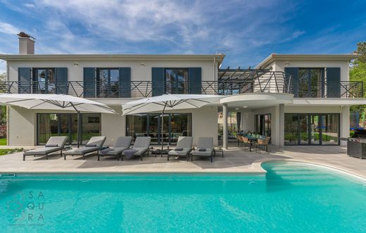 Villa a Parenzo, Grad Poreč