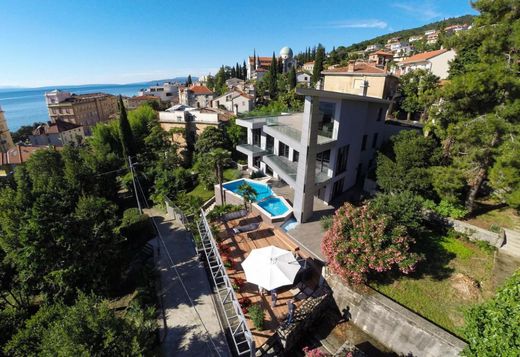 Элитный дом, Опатия, Grad Opatija
