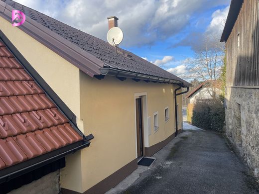 Luxus-Haus zu verkaufen in Schönbach