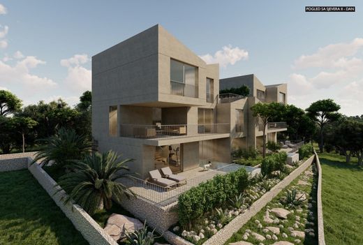 Luxury home in Soline, Dobrinj