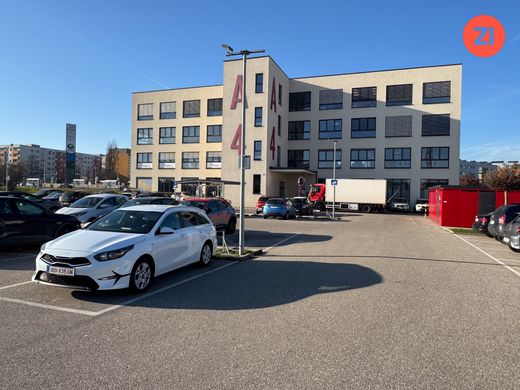 Γραφείο σε Leonding, Politischer Bezirk Linz-Land