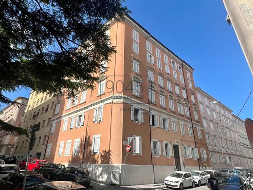 Πολυτελή κατοικία σε Trieste, Friuli Venezia Giulia