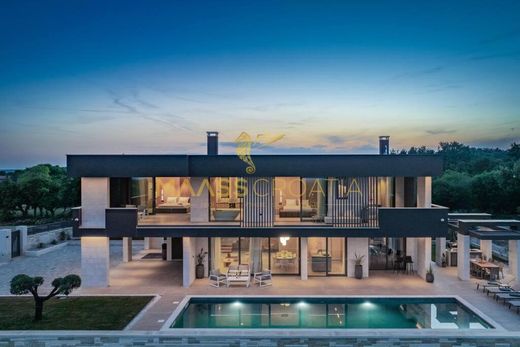 빌라 / Medulin, Istria