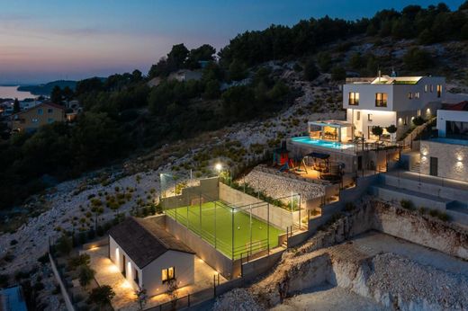 Šibenik, Grad Šibenikのヴィラ