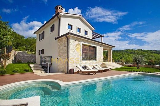 Luxe woning in Labin, Grad Labin