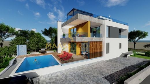 Casa di lusso a Ražanac, Zadar