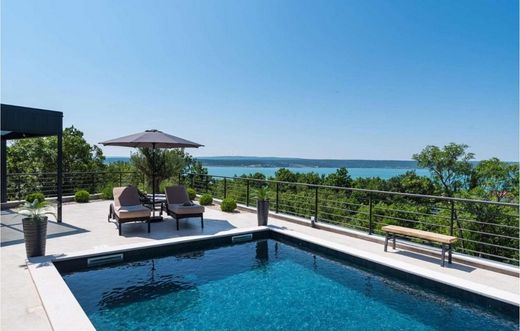 Villa in Maslenica, Jasenice