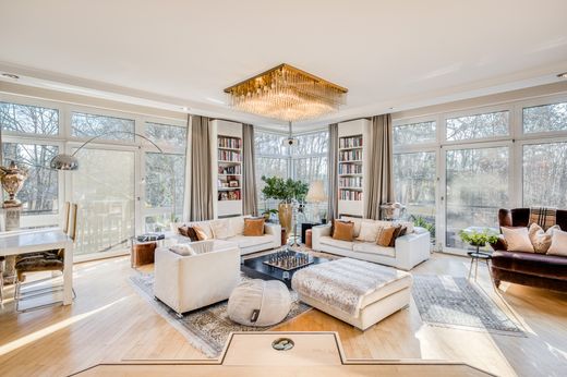 Villa Berlin, Land Berlin