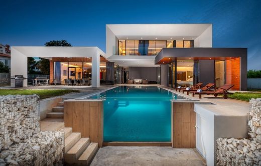 빌라 / Ližnjan, Ližnjan-Lisignano