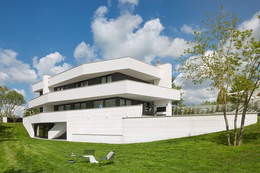 빌라 / Pazin, Grad Pazin