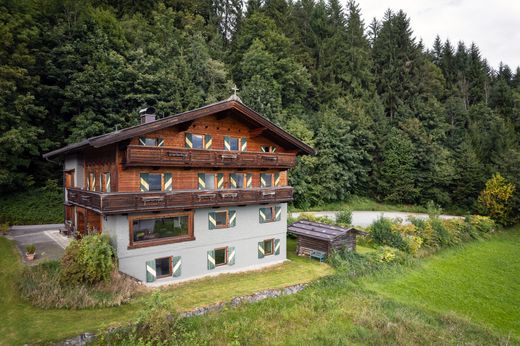 Luxury home in Hopfgarten im Brixental, Bezirk Kitzbuehel