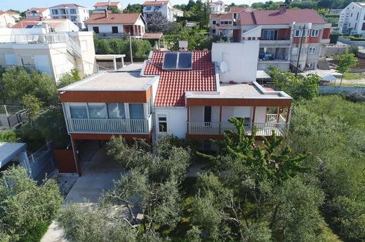 호화 저택 / Kožino, Zadar