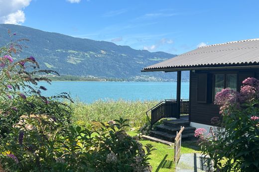 Ossiach, Politischer Bezirk Feldkirchenの土地