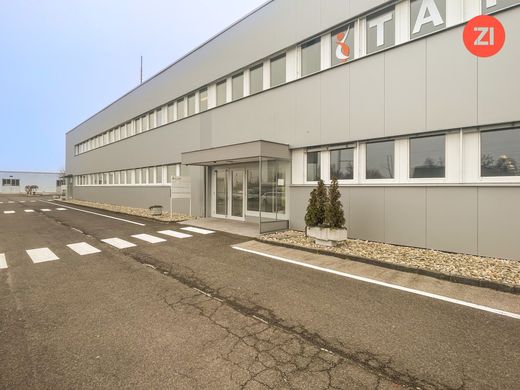 Office in Traun, Politischer Bezirk Linz-Land