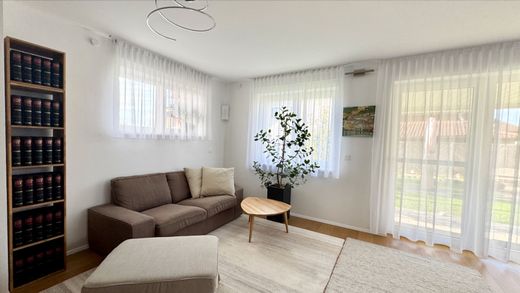 Apartment / Etagenwohnung in Lenzing, Politischer Bezirk Vöcklabruck