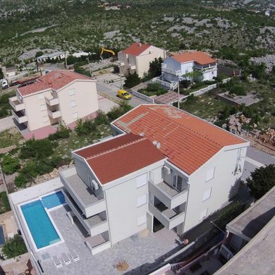 Luxus-Haus in Cesarica, Karlobag
