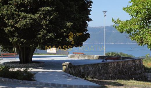 Αγροτεμάχιο σε Krk, Grad Krk