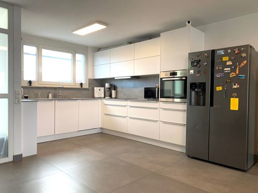 Piso / Apartamento en Asperg, Regierungsbezirk Stuttgart