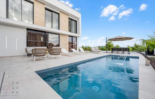 Villa in Tribunj, Sibenik-Knin