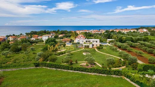 빌라 / Umag, Grad Umag