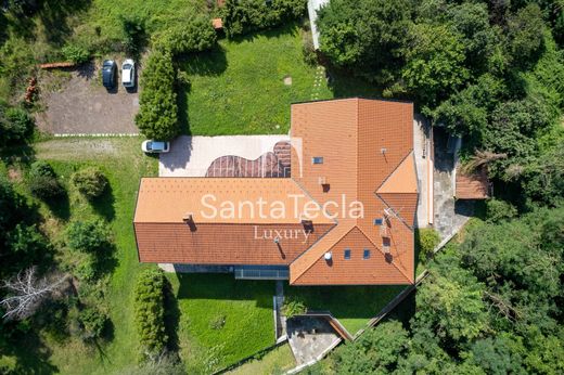 Villa - Legnano, Milão