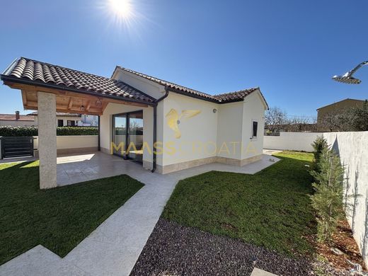 Casa de luxo - Bale, Bale-Valle