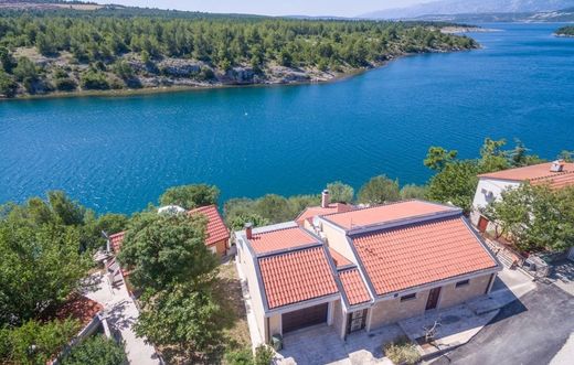 Villa in Ribnica, Grad Velika Gorica