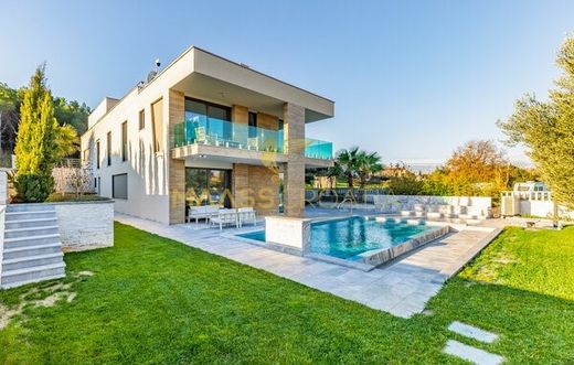 Villa en Medulin, Istria