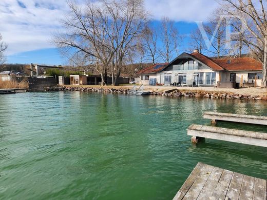Luxury home in Balatonszepezd, Veszprém megye