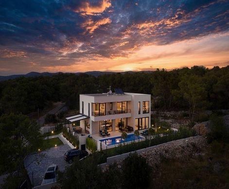 Villa en Šibenik, Grad Šibenik