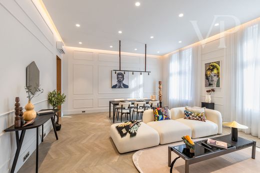 Daire Budapeşte, Budapest