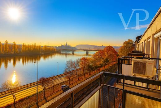 Daire Budapeşte, Budapest