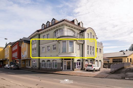 Офис, Strasswalchen, Politischer Bezirk Salzburg-Umgebung