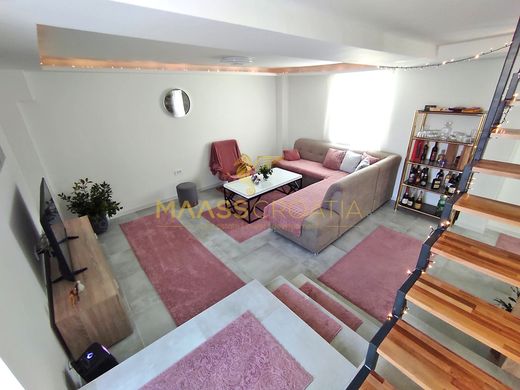 Πολυτελή κατοικία σε Medulin, Istria