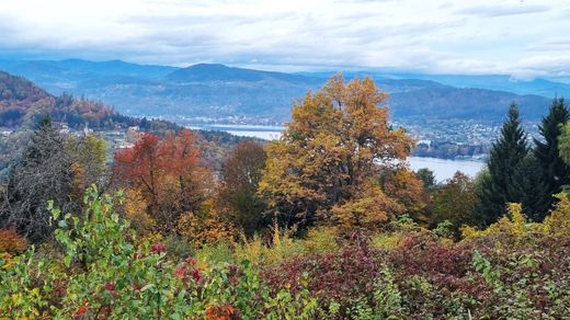 Land in Rauth, Politischer Bezirk Klagenfurt Land